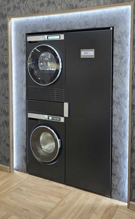 Комплект ASKO Черный квадрат в интерьере